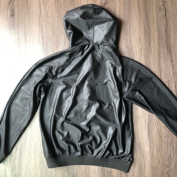 Faux Leather Hoodie Women’s Small Black Edgy Punk Futuristic Gamer Goth - Picture 4 of 9